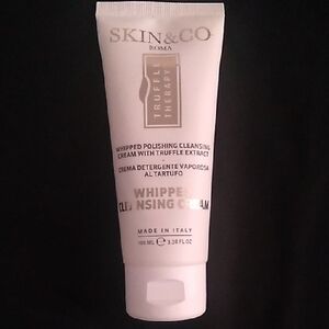 Skin & Co Roma Truffle Therapy Whipped Cleansing Cream - White